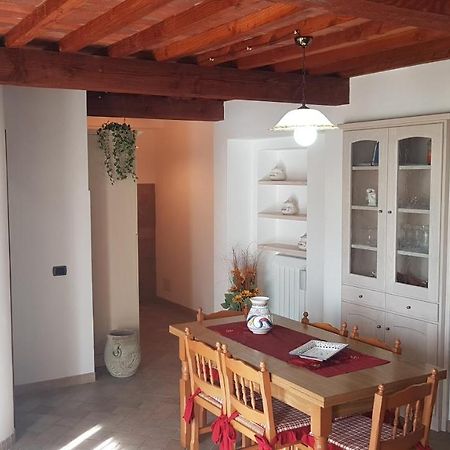 Beautiful Apartment With Exclusive Garden And Terrace Monteverdi Marittimo Buitenkant foto