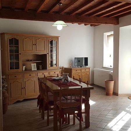 Beautiful Apartment With Exclusive Garden And Terrace Monteverdi Marittimo Buitenkant foto