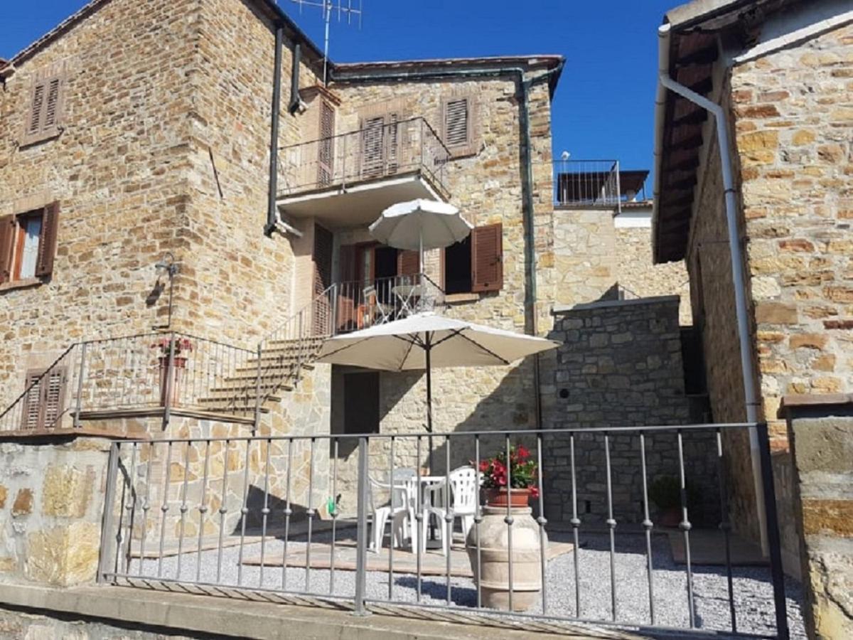 Beautiful Apartment With Exclusive Garden And Terrace Monteverdi Marittimo Buitenkant foto